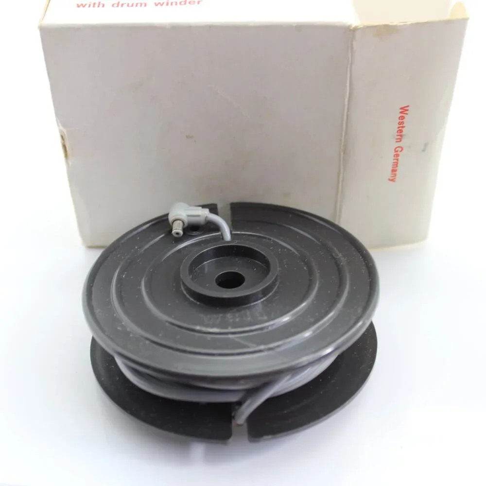 Vivitar Auto Thyristor Mdl# 273, 10 Ft Extension Cord, Stand Attachment, Manual